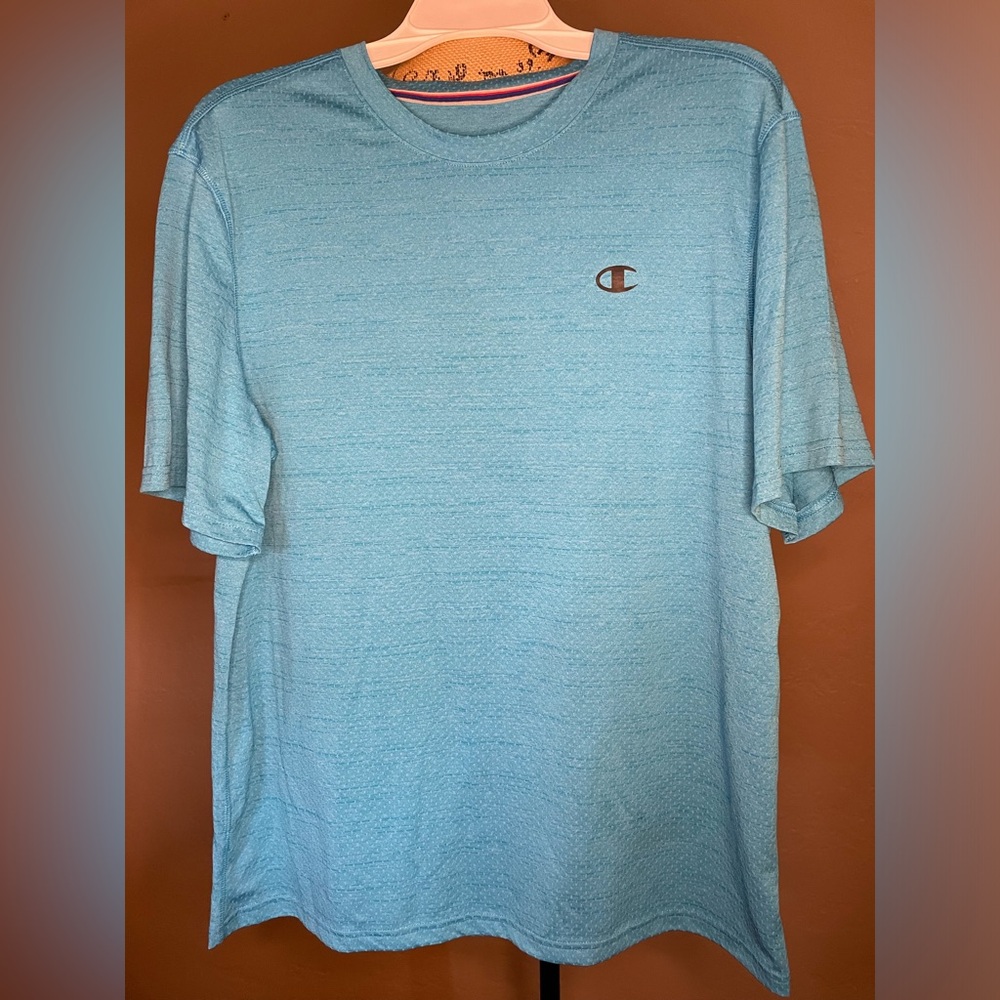 Champion athletic short sleeve training shirt Large Blue crew neck PTP 22